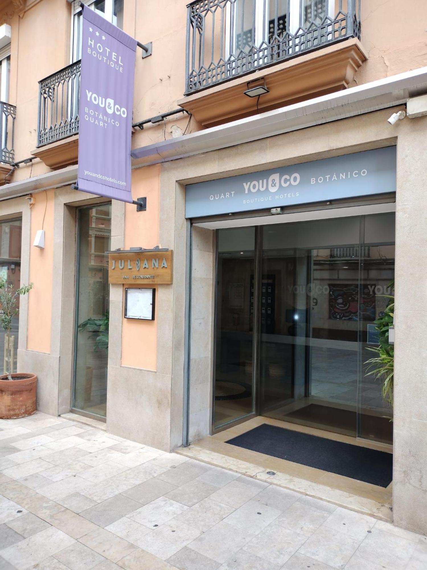 & Co. J. Botanico Boutique Hotel Walencja